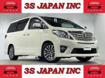 2013 Toyota Alphard