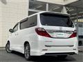 2013 Toyota Alphard