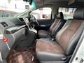 2013 Toyota Alphard