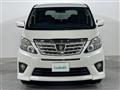 2014 Toyota Alphard