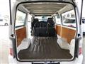 2009 Nissan Caravan