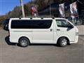 2009 Toyota Hiace Van