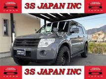 2009 Mitsubishi Pajero