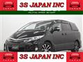 2013 Toyota Estima