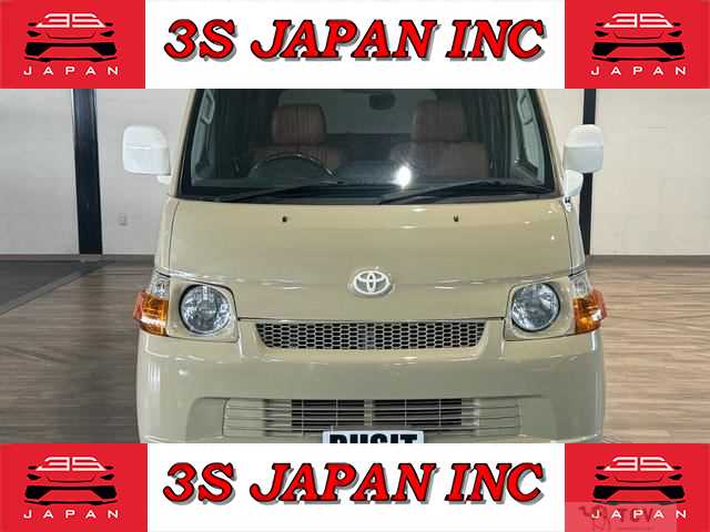 2013 Toyota Townace Van