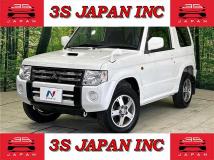 2011 Mitsubishi Pajero Mini