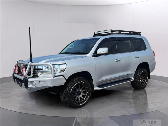 2017 Toyota Land Cruiser