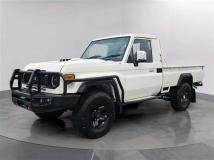 2018 Toyota Land Cruiser