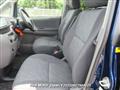 2004 Toyota Noah
