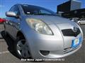 2005 Toyota Vitz