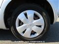 2005 Toyota Vitz