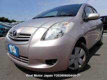 2005 Toyota Vitz