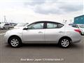 2013 Nissan Latio