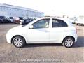 2010 Nissan March