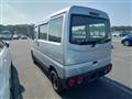 2006 Mitsubishi Minicab Van