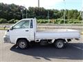 2005 Toyota Liteace Truck