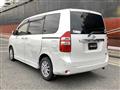 2012 Toyota Noah