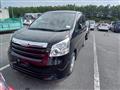 2010 Toyota Noah