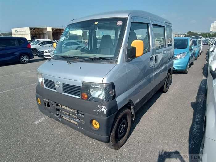 2006 Mitsubishi Minicab Van