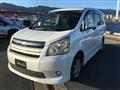 2008 Toyota Noah
