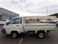 2001 Toyota Liteace