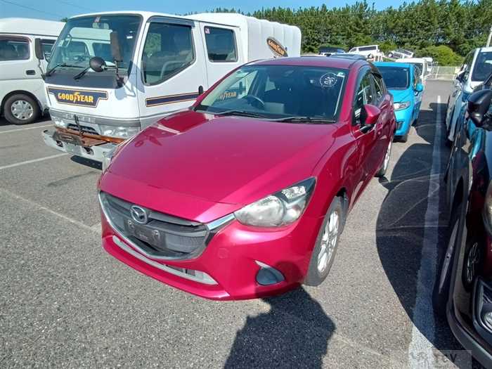 2016 Mazda Demio
