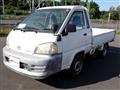 2005 Toyota Liteace Truck