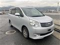 2013 Toyota Noah