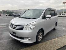 2013 Toyota Noah