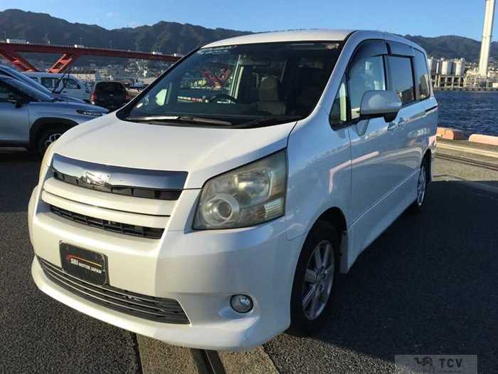 2008 Toyota Noah