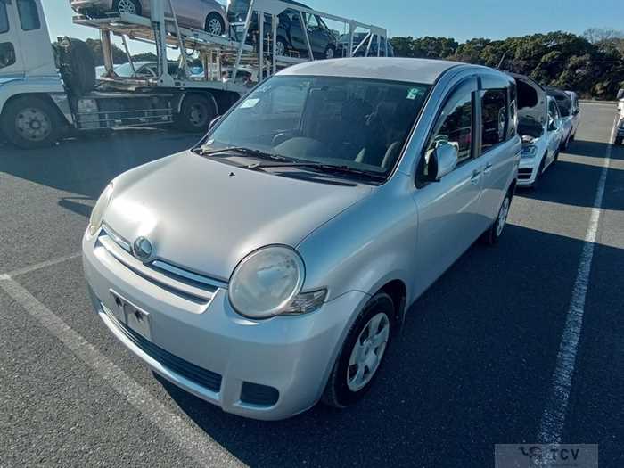 2007 Toyota Sienta