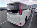 2014 Toyota Noah