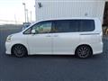 2009 Toyota Noah