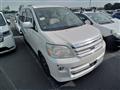 2006 Toyota Noah