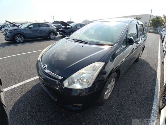 2005 Toyota Wish