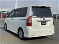 2009 Toyota Noah