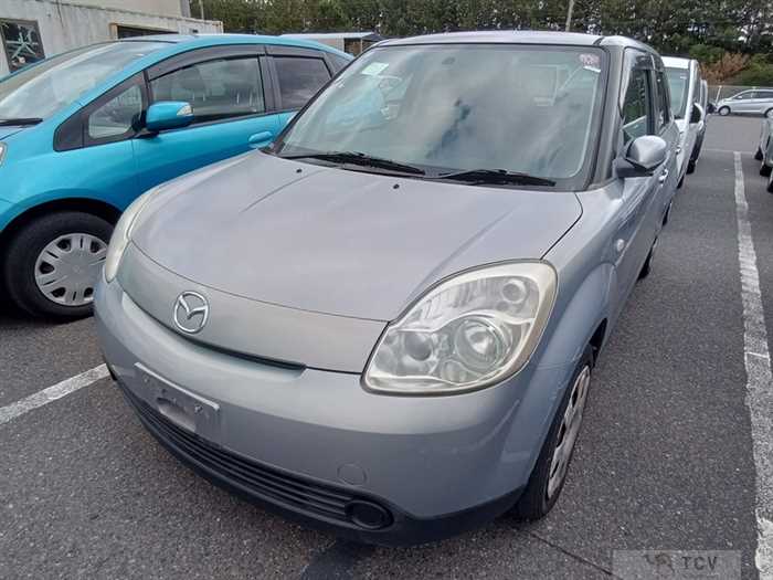2006 Mazda Verisa
