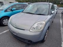 2006 Mazda Verisa