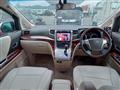 2008 Toyota Alphard