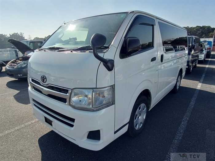 2011 Toyota Regiusace Van