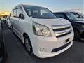 2007 Toyota Noah