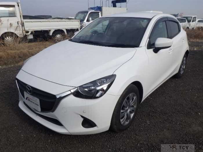 2019 Mazda Demio