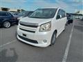 2008 Toyota Noah