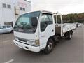 2004 Isuzu Elf