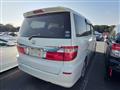 2005 Toyota Alphard