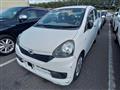 2016 Daihatsu Mira Es