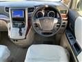 2010 Toyota Alphard