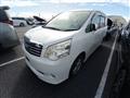 2011 Toyota Noah