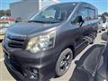 2010 Toyota Noah