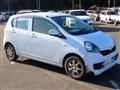 2017 Daihatsu Mira Es